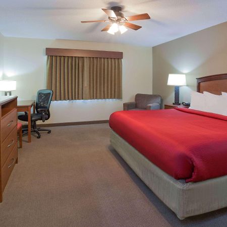 Americinn By Wyndham Roseau Dış mekan fotoğraf