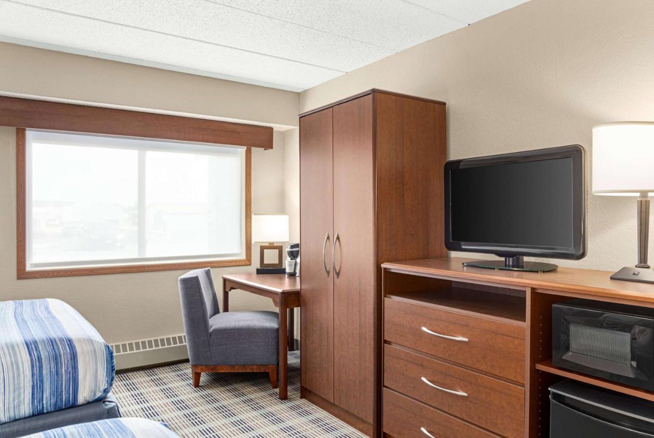 Americinn By Wyndham Roseau Dış mekan fotoğraf